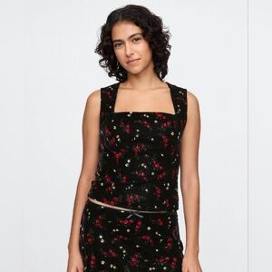 EUC Gap Black Floral Velvet Square-Neck Cropped Top